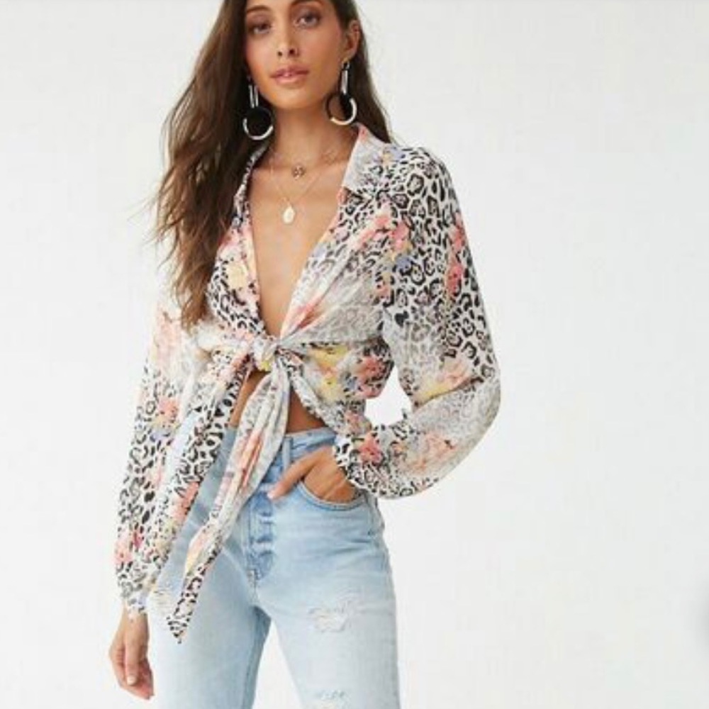 Floral leopard tie front top from forever 21